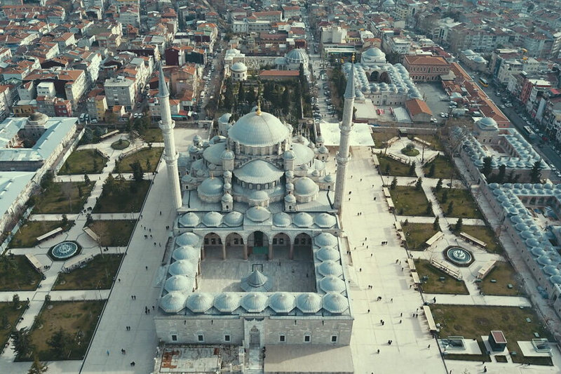 Fatih Mosque in Istanbul - Your Ultimate Guide