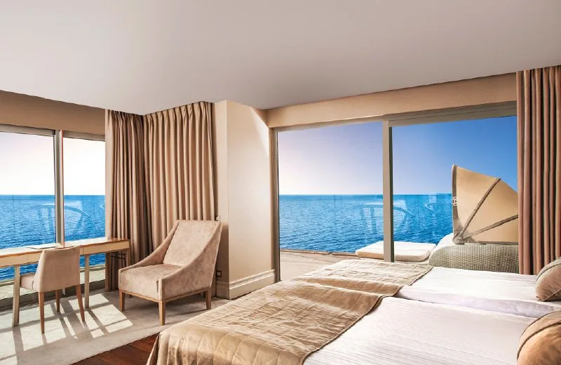 Charisma Deluxe Hotel — Kusadasi