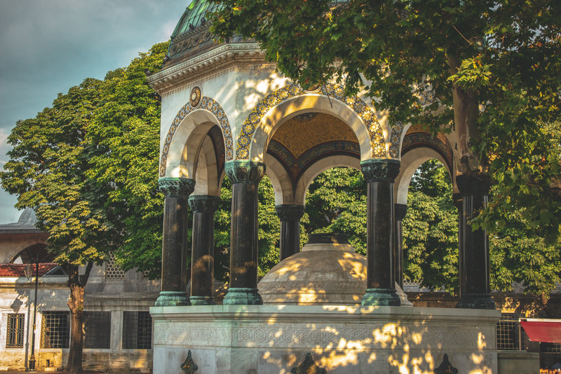 Is it Safe to Drink Water from the German Fountain in Sultan Ahmet?
