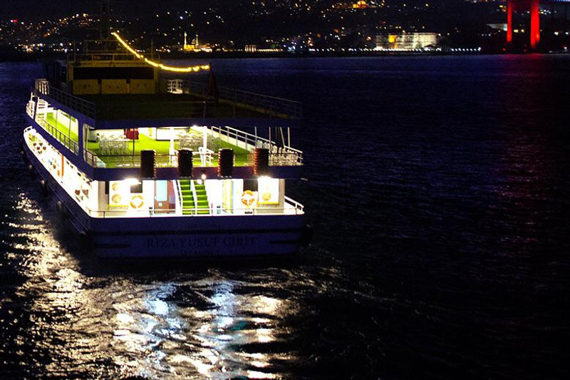 Istanbul Bosphorus Dinner Cruise