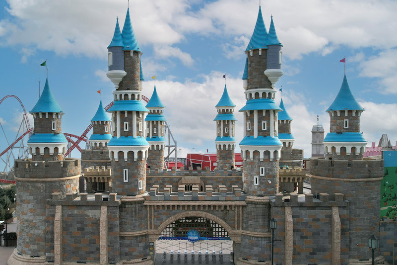 Istanbul Vialand: Where Entertainment Knows No Bounds