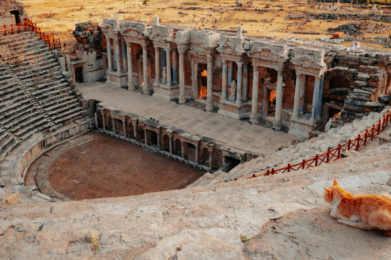 Pamukkale: Turkey's Cotton Castle and Its Healing Waters 2025